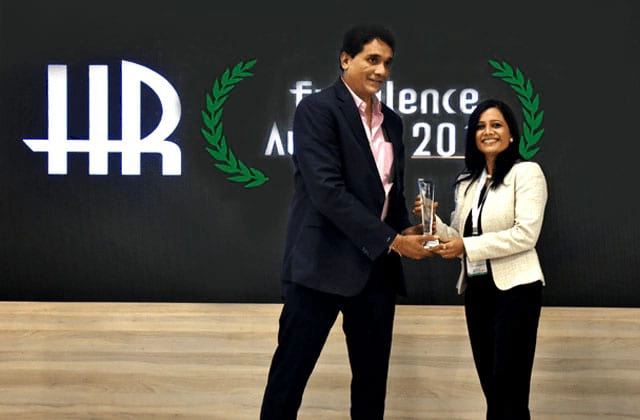 award-winner-nikita-vasudeva-acg-worldwide-hr-future-leader.webp