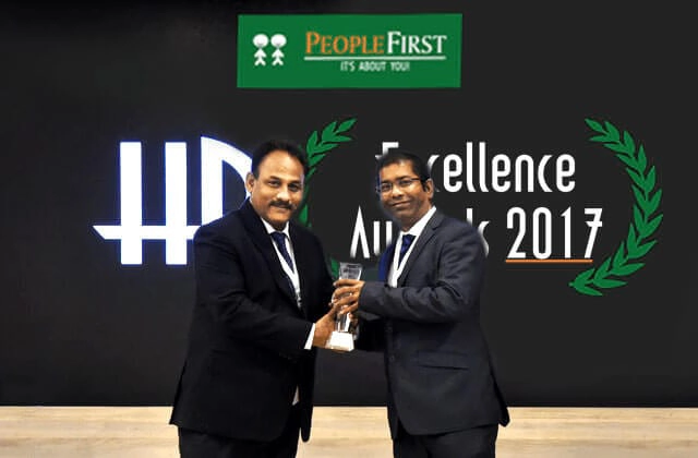 award-winner-sylvester-dsouza-chro-of-the-year.webp